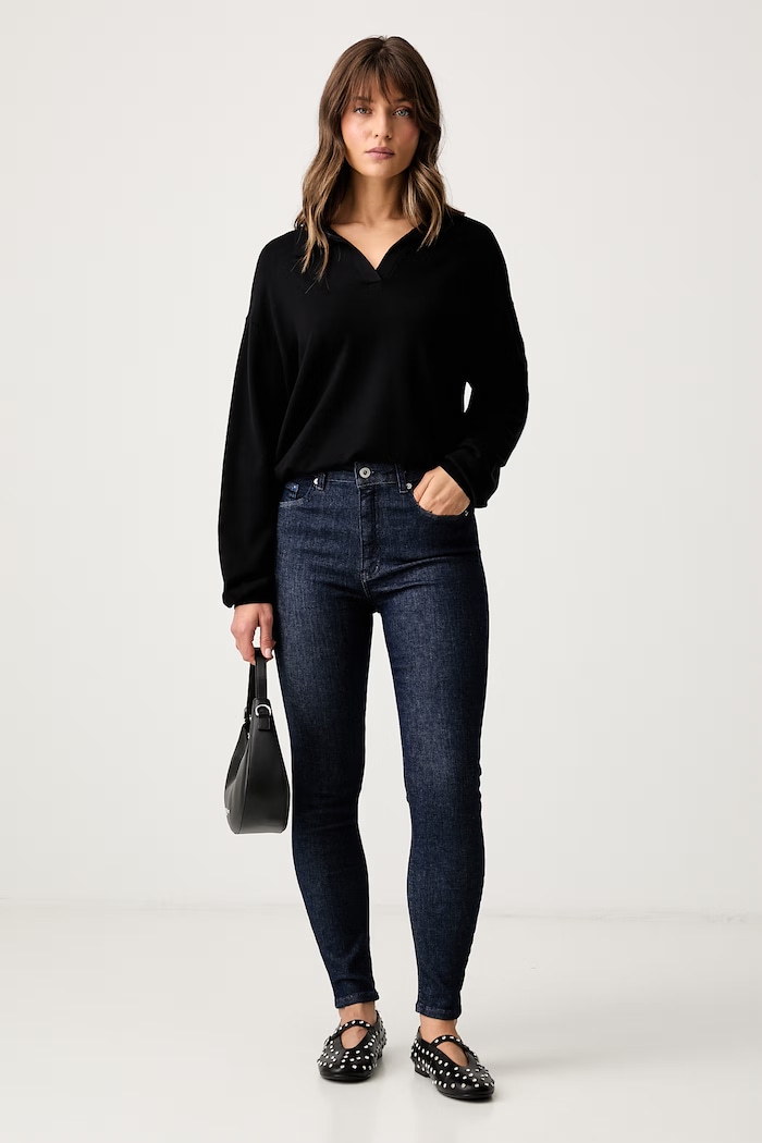 Karl Lagerfeld Jeans maglione da donna con viscosa B3W18012 nero AW26