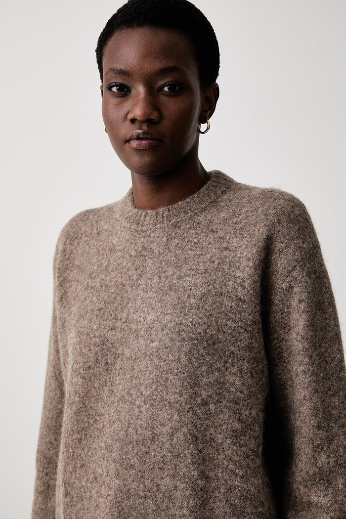 A.P.C. sweter damski z wełną pull candice brązowy WPABQ.F23525