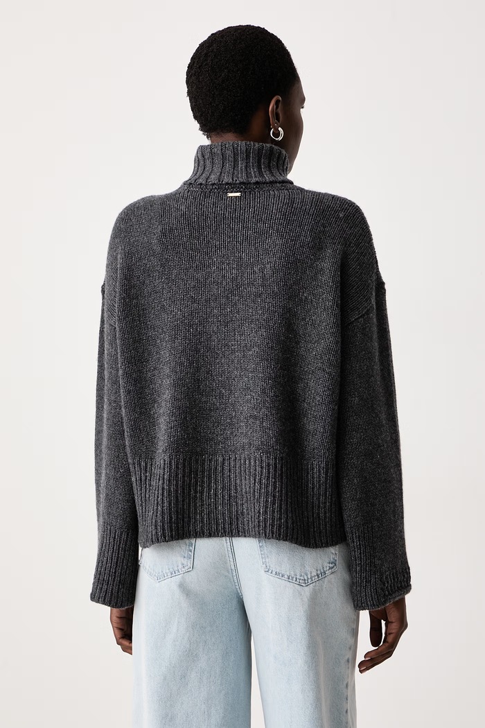 Oblačila Twinset Pulover ženski z volno 262TT3353 siva