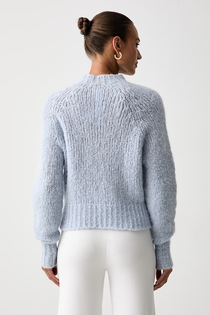 Odzież Twinset sweter damski z wełną 262TF3040 niebieski