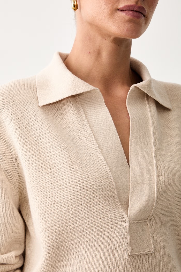 Victoria Beckham sweter damski z wełną 1326KJU007475A beżowy
