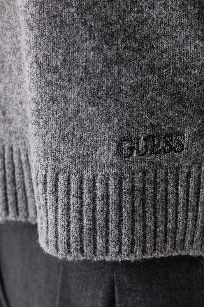 Πουλόβερ γυναικείο με πρόσμιξη μαλλιού AMELIE Guess γκρί W6BR82.Z1918