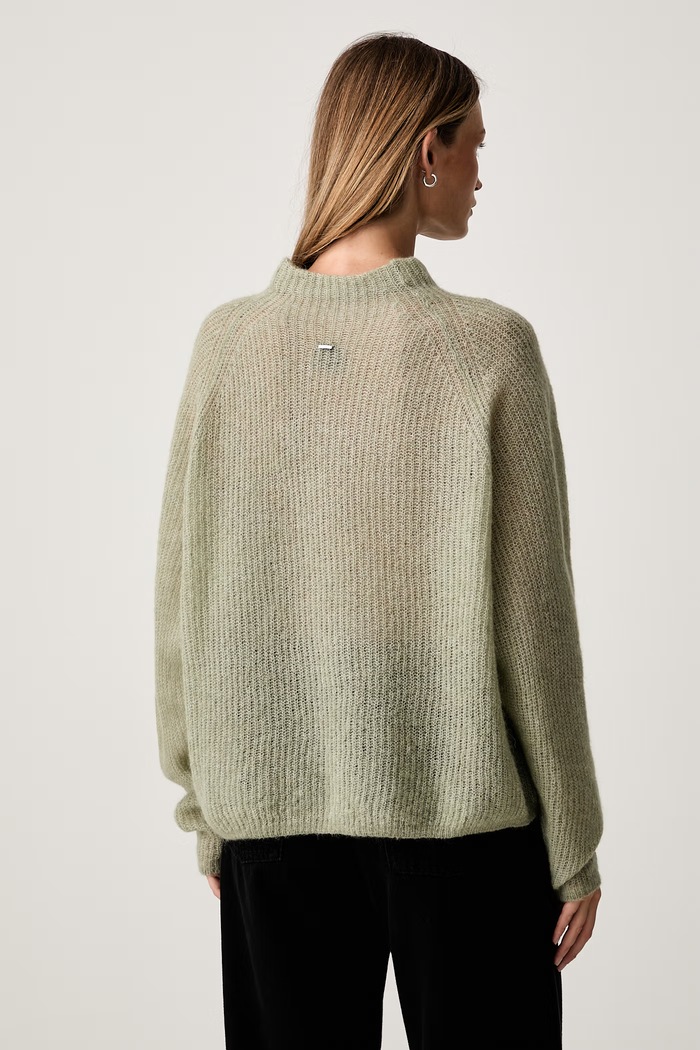Odzież BOSS sweter damski z wełną Fewena 50564438 zielony
