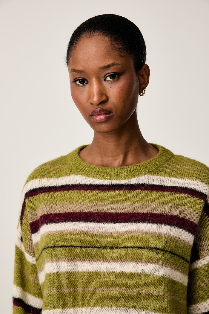 BOSS Orange sweter damski z wełną C_Fraiesy zielony 50567041