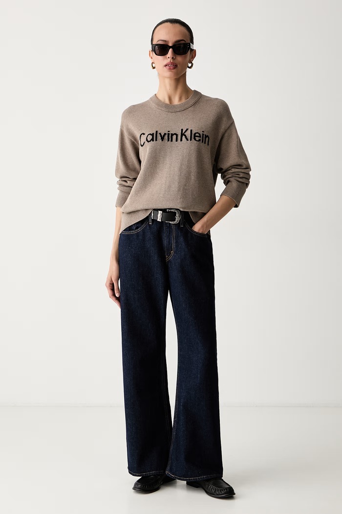 Calvin Klein Jeans pulover za žene od pamuka LV044G313G smeđa AW26
