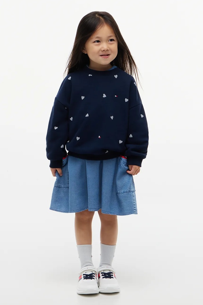 Dziewczynka Tommy Hilfiger Bluza dziecięca z bawełną KS0KS00781.98.122.9BY2 granatowy