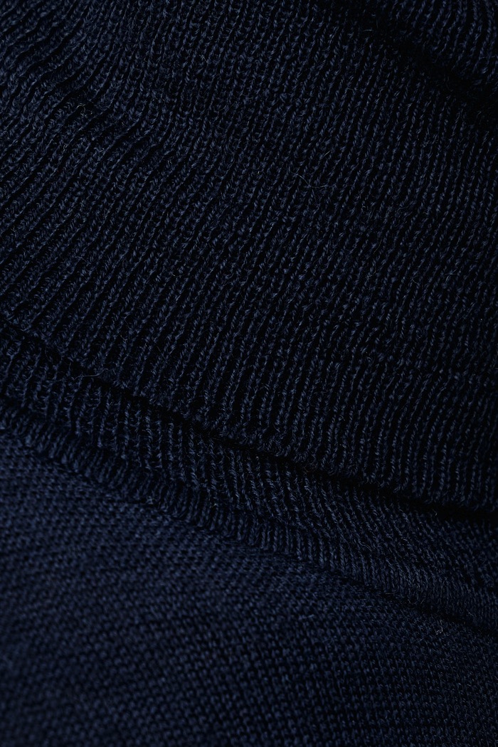 Sweter męski z wełną merino Lindbergh granatowy 30.81068