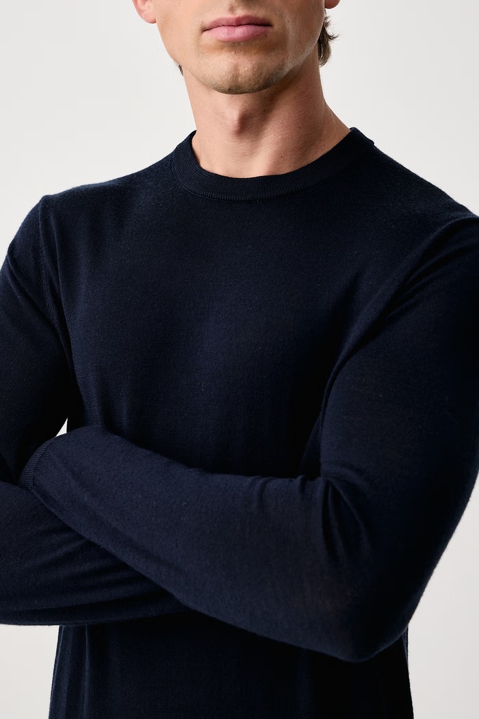 Sweter męski wełniany NEVEN Guess M6BR40.Z1586 granatowy