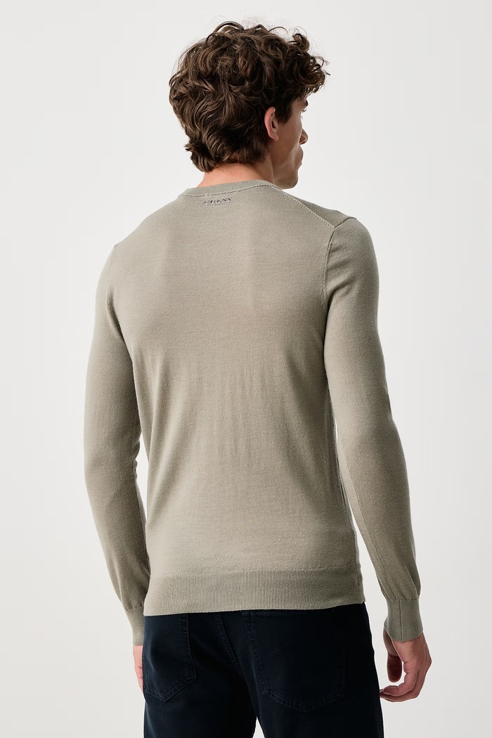 Odzież Guess Sweter męski wełniany NEVEN M6BR40.Z1586 zielony