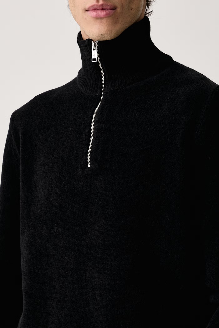 Sweter męski z dodatkiem wełny Marc O'Polo 5000010526 czarny