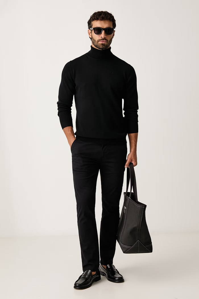Karl Lagerfeld Puli moška volnena 564399.655058 črna AW26