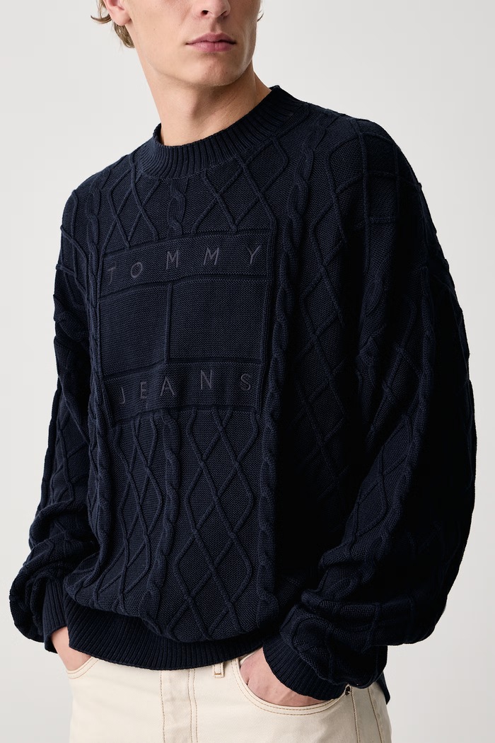 Pulover za muškarce od pamuka Tommy Jeans DM0DM23614 mornarsko plava