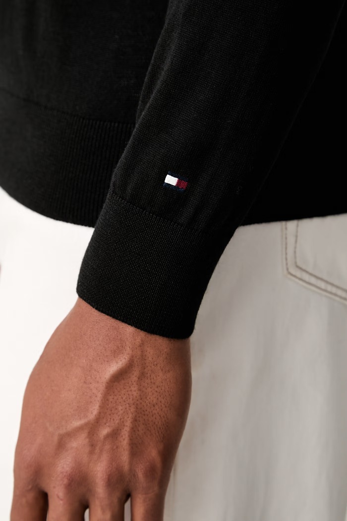 Tommy Hilfiger férfi gyapjú garbó MW0MW44700 fekete