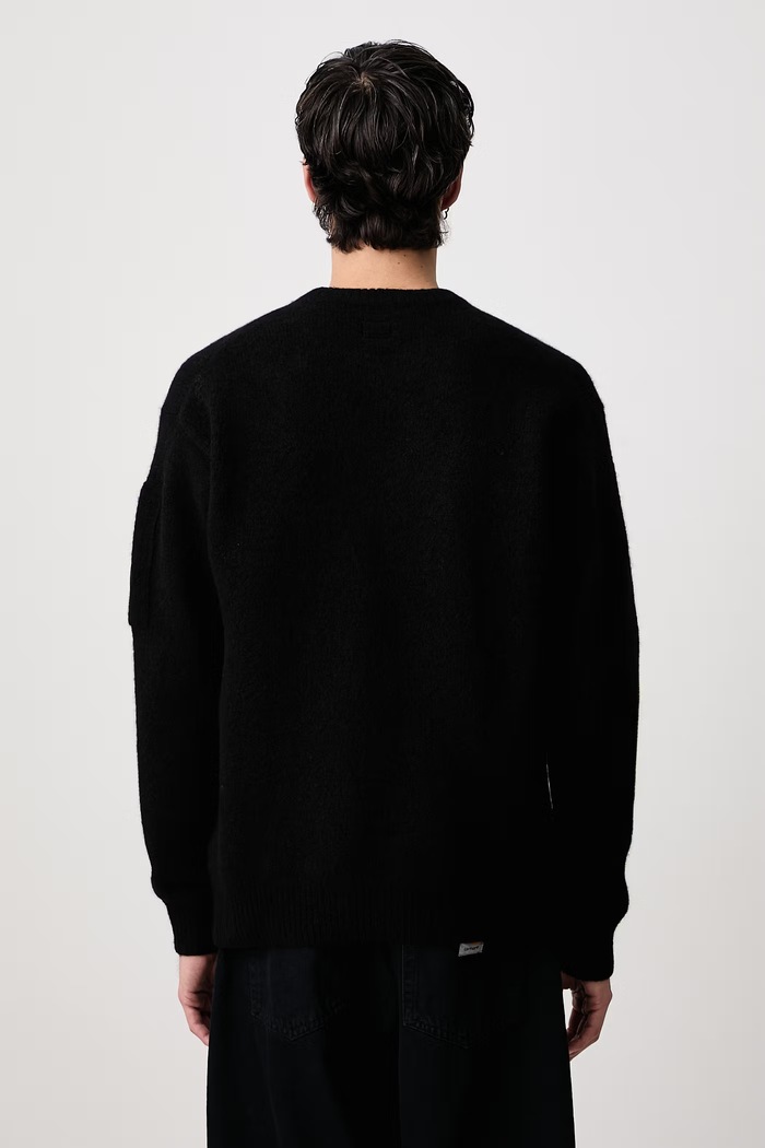 Odzież C.P. Company Sweter męski z wełną 21CMKN262A110509A czarny