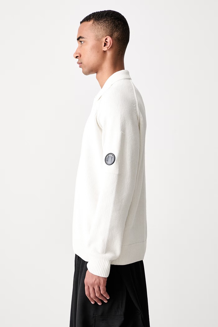 C.P. Company sweter bawełniany męski beżowy 21CMKN198A005558G