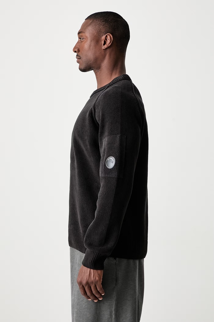 C.P. Company sweter bawełniany męski czarny 21CMKN196A005558G