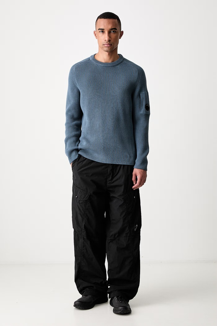C.P. Company sweter męski 21CMKN101A006608A niebieski AW26