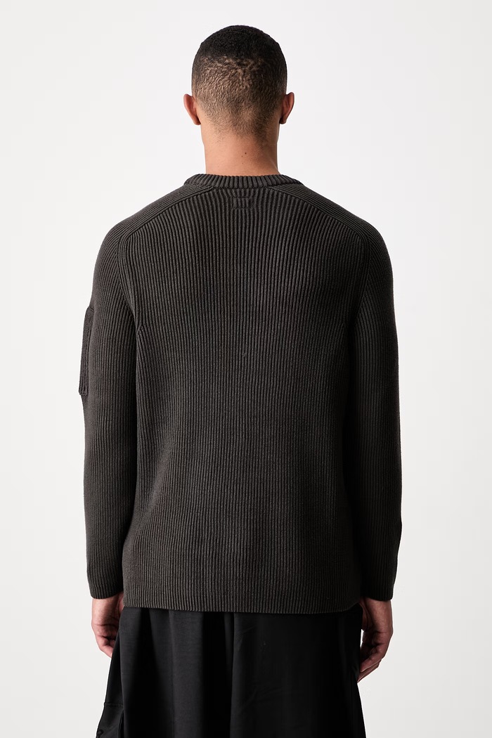 Odzież C.P. Company sweter męski 21CMKN101A006608A szary