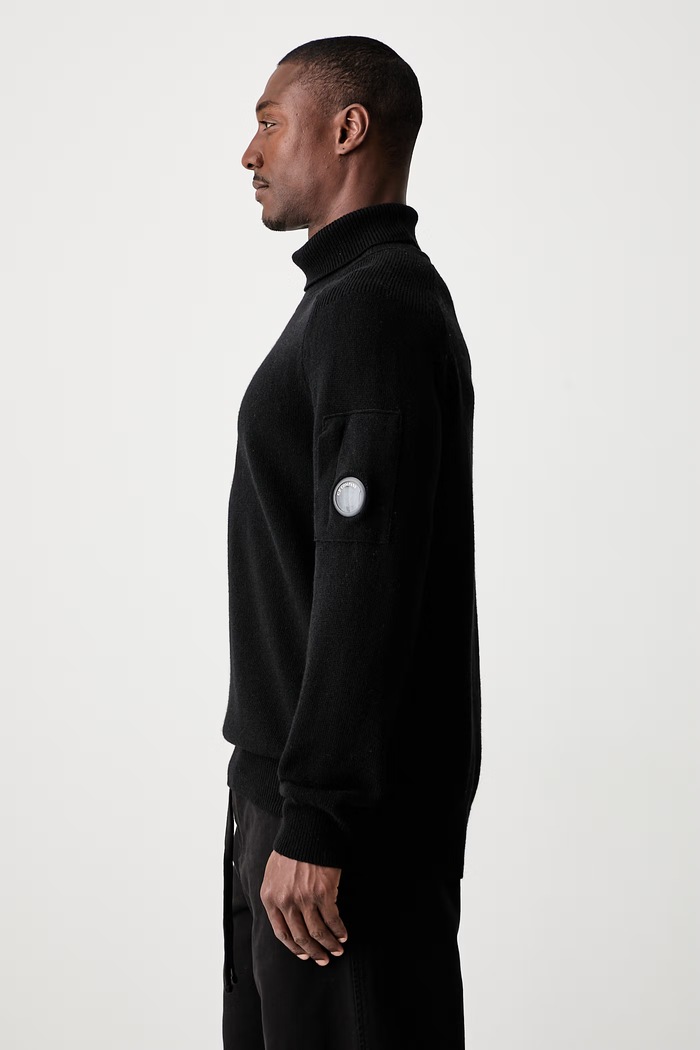 C.P. Company golf męski z wełną czarny 21CMKN086A110149A