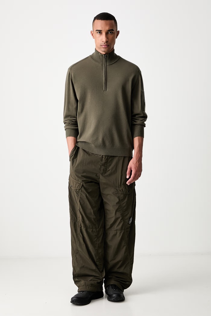 C.P. Company sweter z wełną męski 21CMKN070A005528A zielony AW26