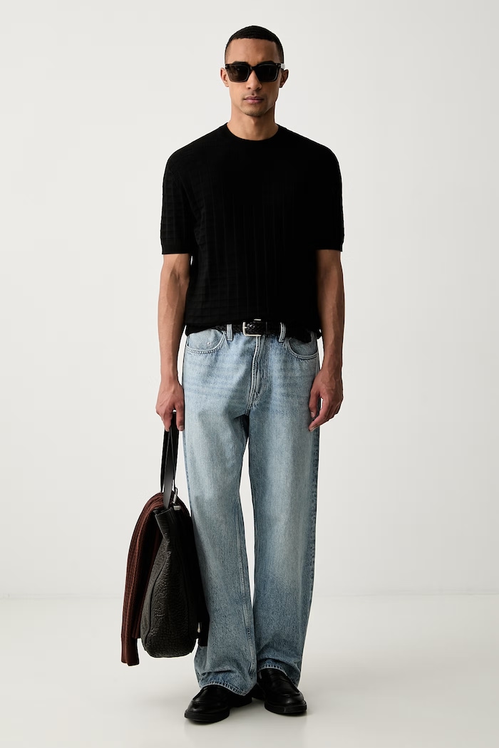 Armani Exchange férfi t-shirt viszkózzal XM003007.AF10454 fekete AW26