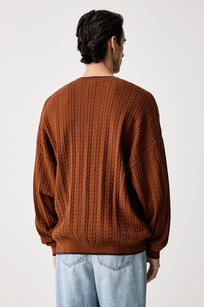 Oblečenie adidas Originals Sveter pánsky s bavlnou Cable Knit KR6506 hnedá