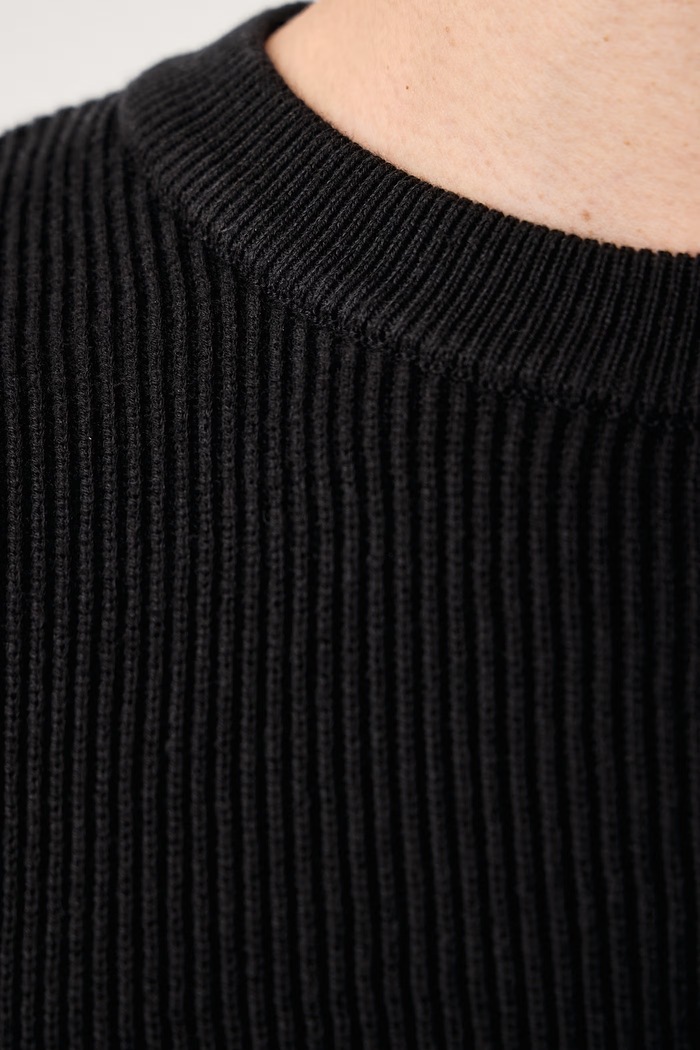 Sweter męski z bawełną Lindbergh czarny 30.804037