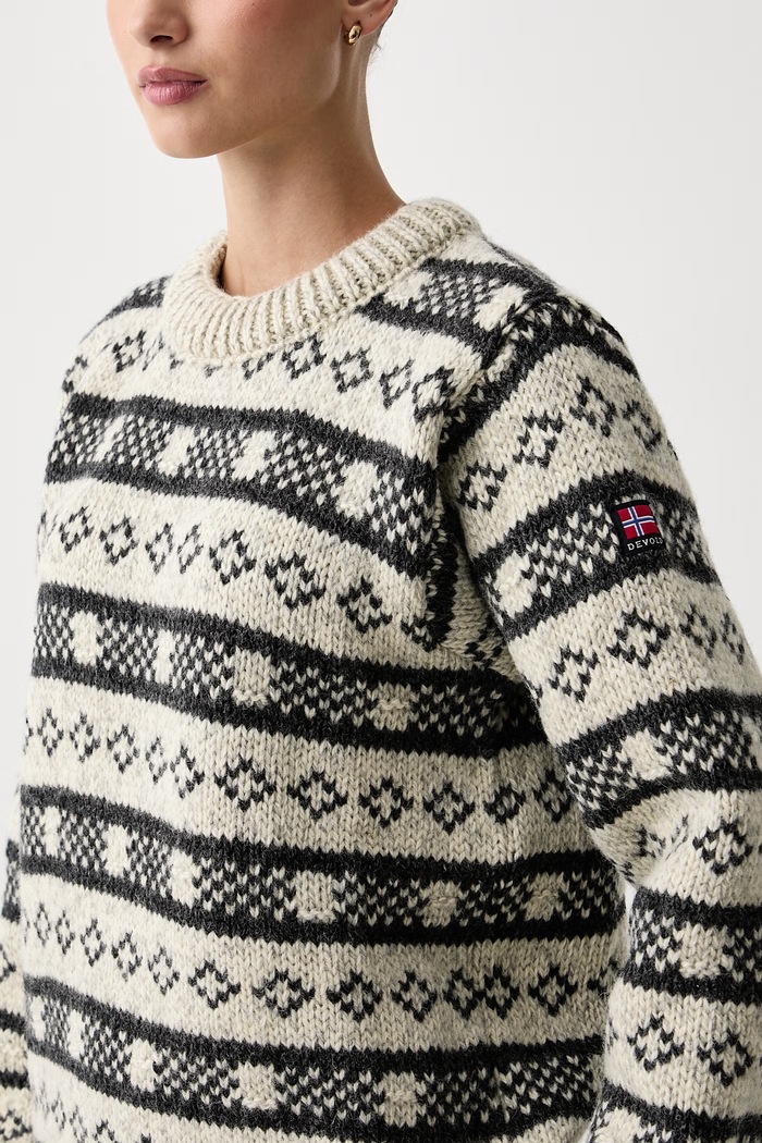 Sweter wełniany Alnes Wool Devold PDTC.366.550.A szary