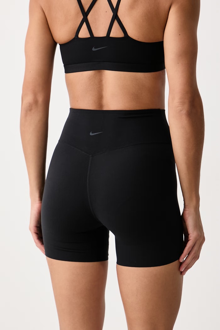 Odzież Nike Szorty sportowe damskie Zenvy II5209.010 czarny