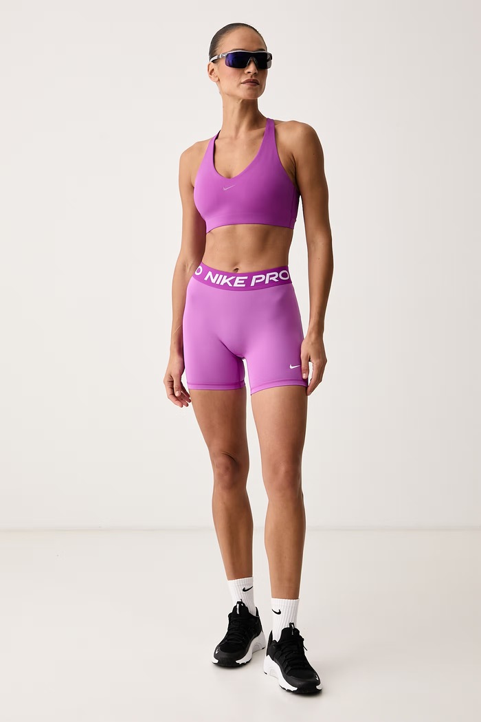 Nike Szorty sportowe damskie Nike Pro IQ6018.551 fioletowy AW26