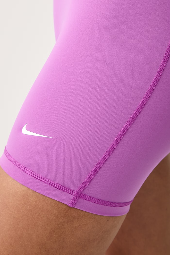 Szorty sportowe damskie Nike Pro Nike IQ6018.551 fioletowy