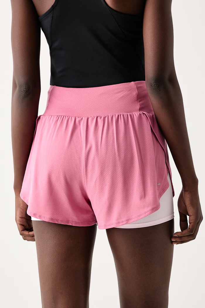 Abbigliamento Nike Pantaloncini sportivi da donna Tempo Flow 2in1 IF7518.641 rosa