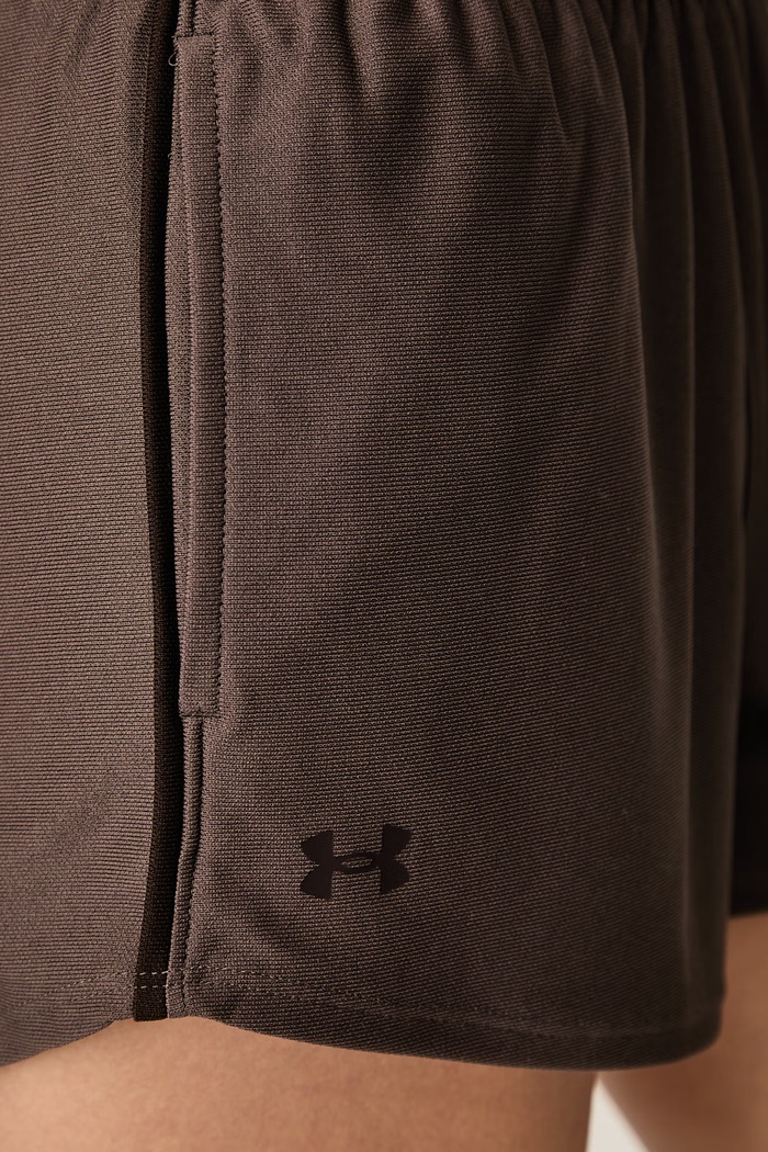 Szorty sportowe damskie Tech Play Under Armour 1389882.200 brązowy