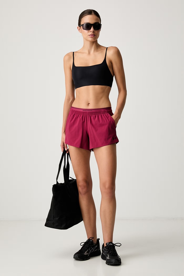 Under Armour szorty sportowe damskie Vanish 6009965 bordowy AW26