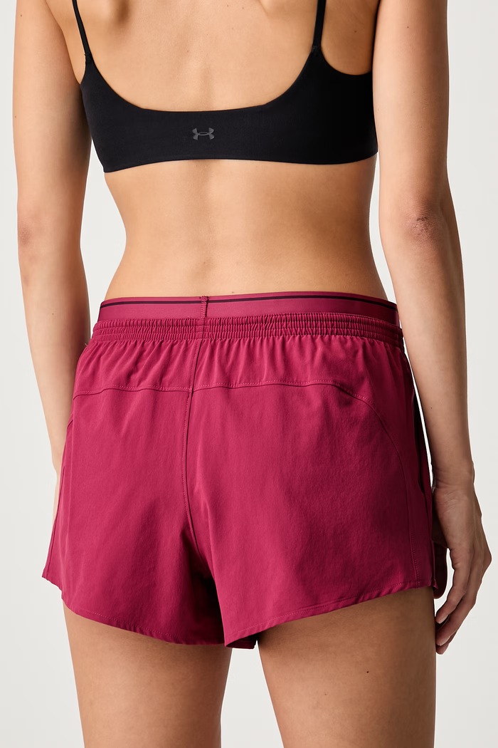 Odzież Under Armour szorty sportowe damskie Vanish 6009965 bordowy