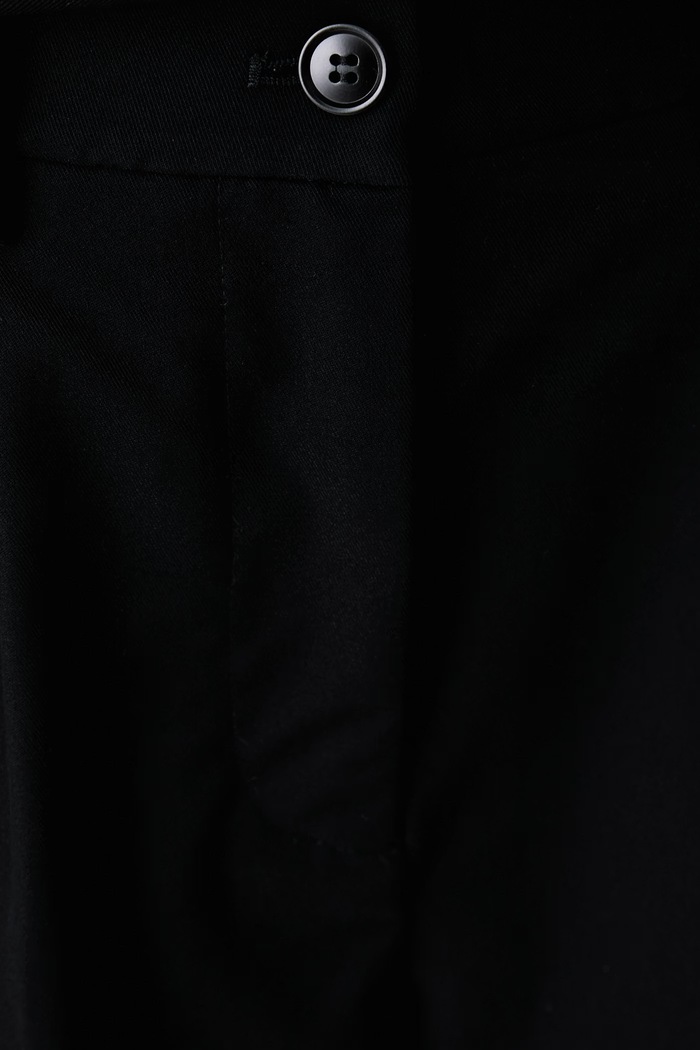 Къс панталон дамски с добавен лиосел United Colors of Benetton 4NKCD902X черен