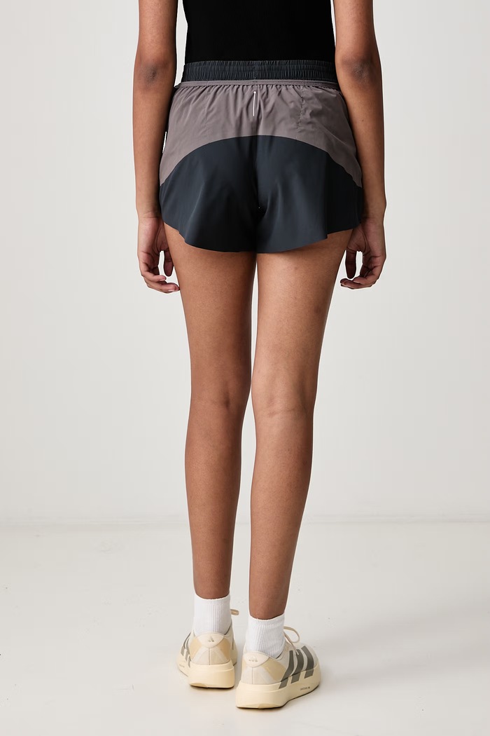 Odzież adidas Originals Szorty sportowe damskie Running x Hermanos Koumori KH3614 czarny