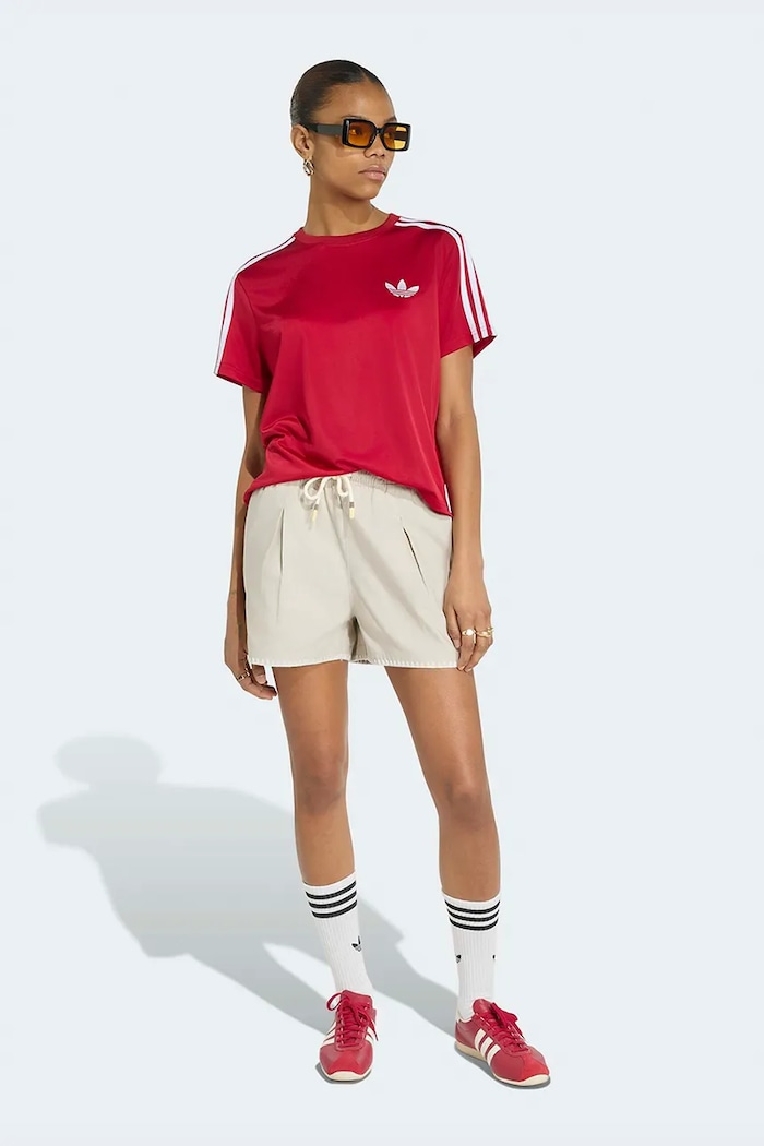 Odzież adidas Originals Szorty damskie bawełniane Resort KX0748 beżowy