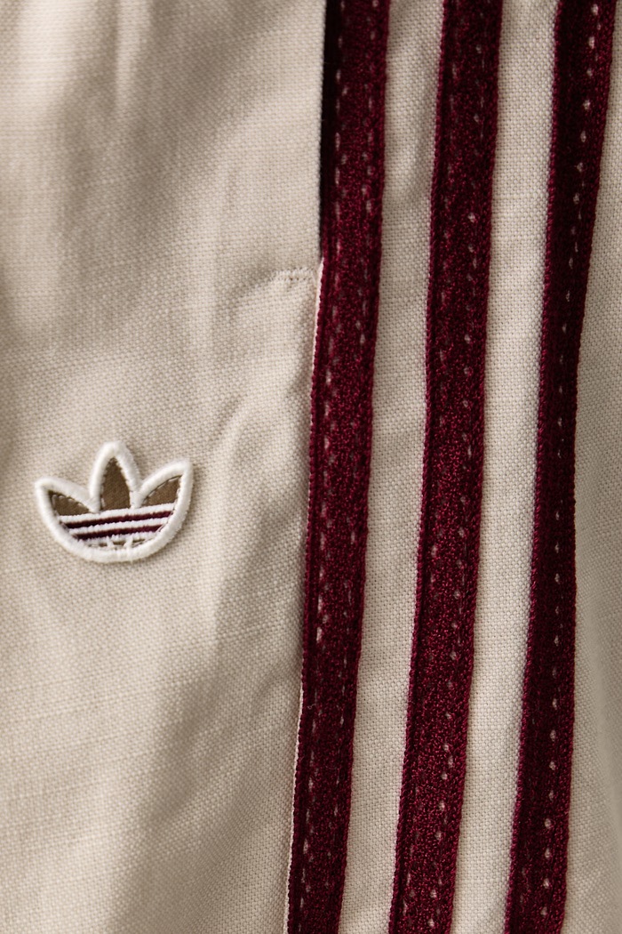 Pantaloncini da donna in cotone Resort adidas Originals beige KX0748