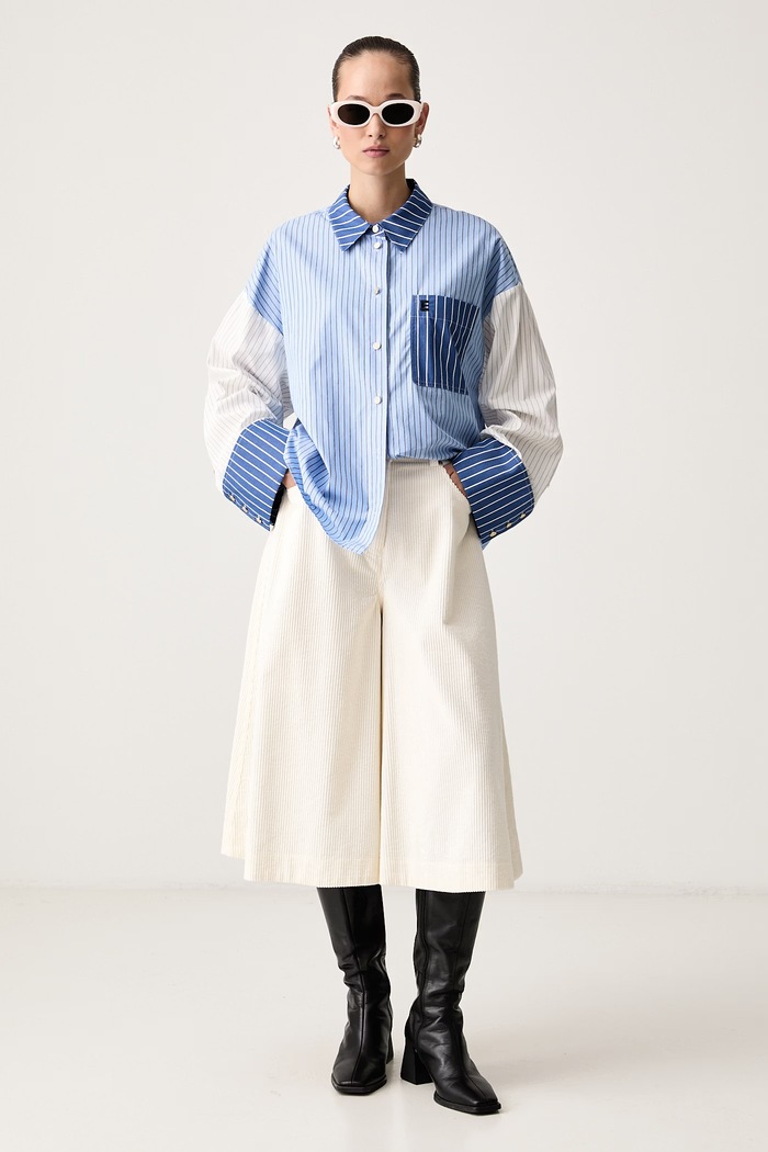 Essentiel Antwerp Bermudy damskie sztruksowe Kigi Kigi.MM02 beżowy AW26