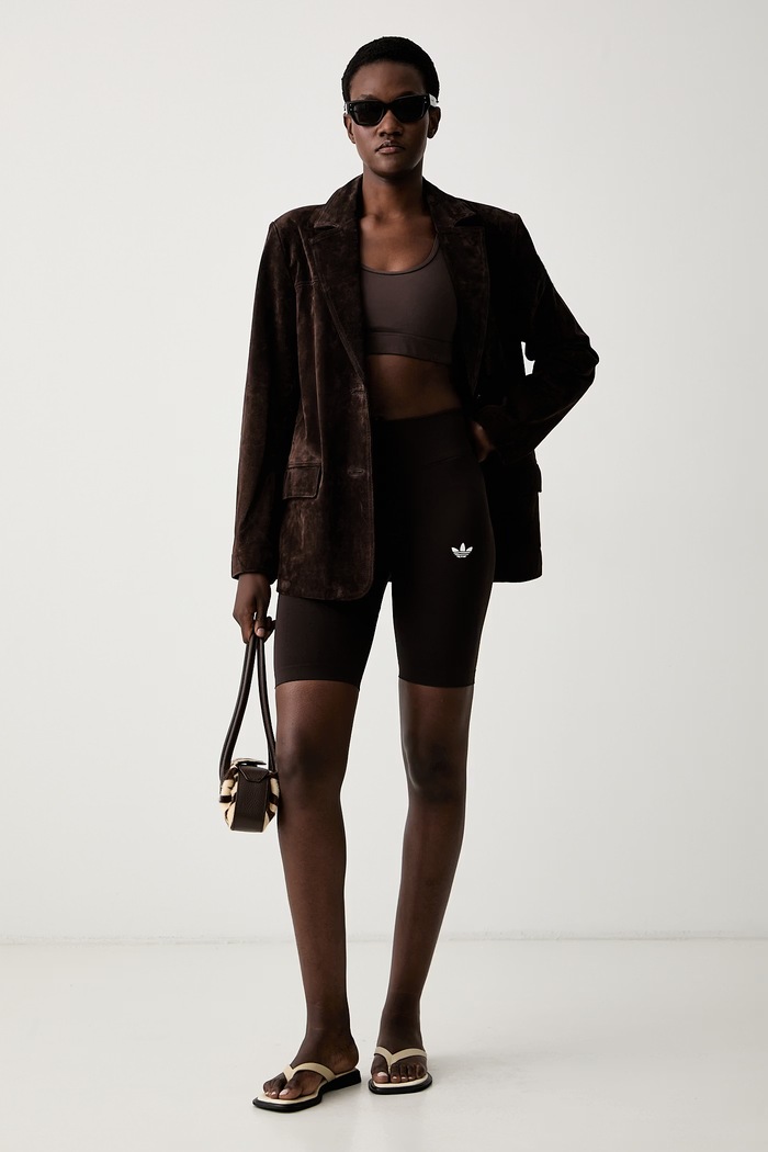adidas Originals cyklistické šortky dámské Essentials IA4528 hnědá AW26