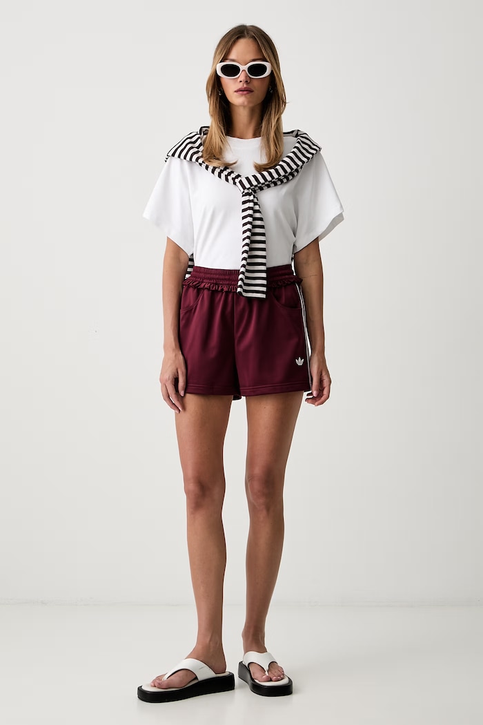 adidas Originals трикотажні шорти жіночі Pleated Firebird LG4321 бордо AW26