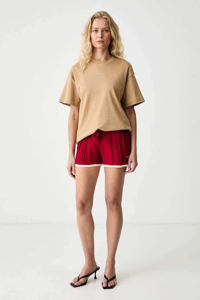 adidas Originals Pantaloni scurți pentru femei Cable Knit KT1866 rosu AW26