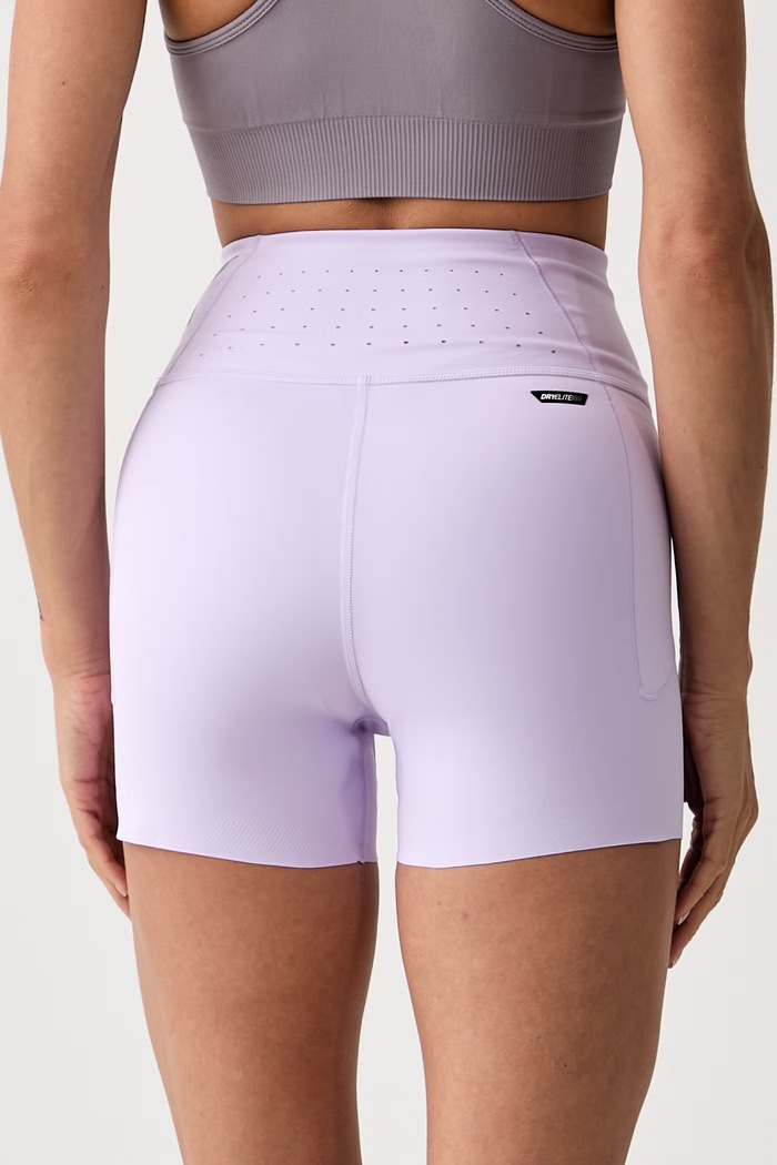 Odzież Puma szorty sportowe damskie HYROX 529151 fioletowy