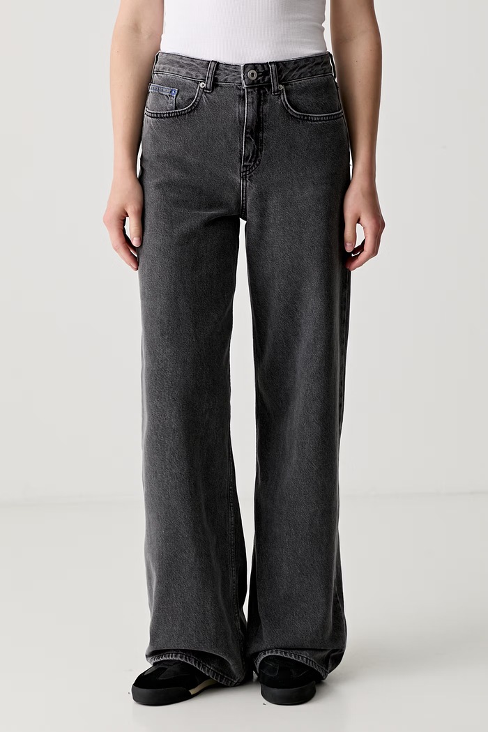 Karl Lagerfeld Jeans jeansy relaxed fit damskie szary B3W10103
