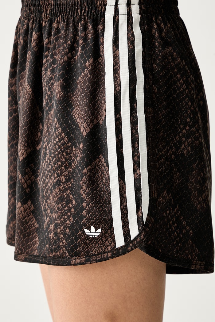 adidas Originals σορτς Γυναικεία καφέ KX1896