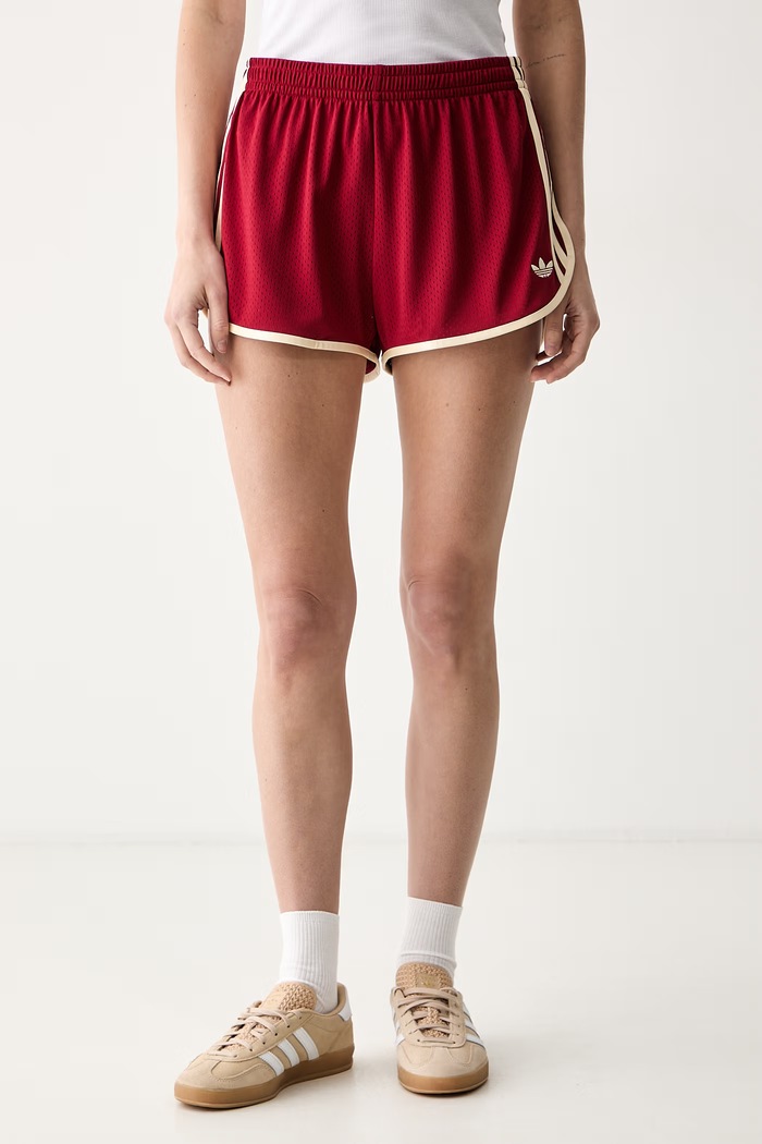 adidas Originals szorty dresowe damskie czerwony KS9858