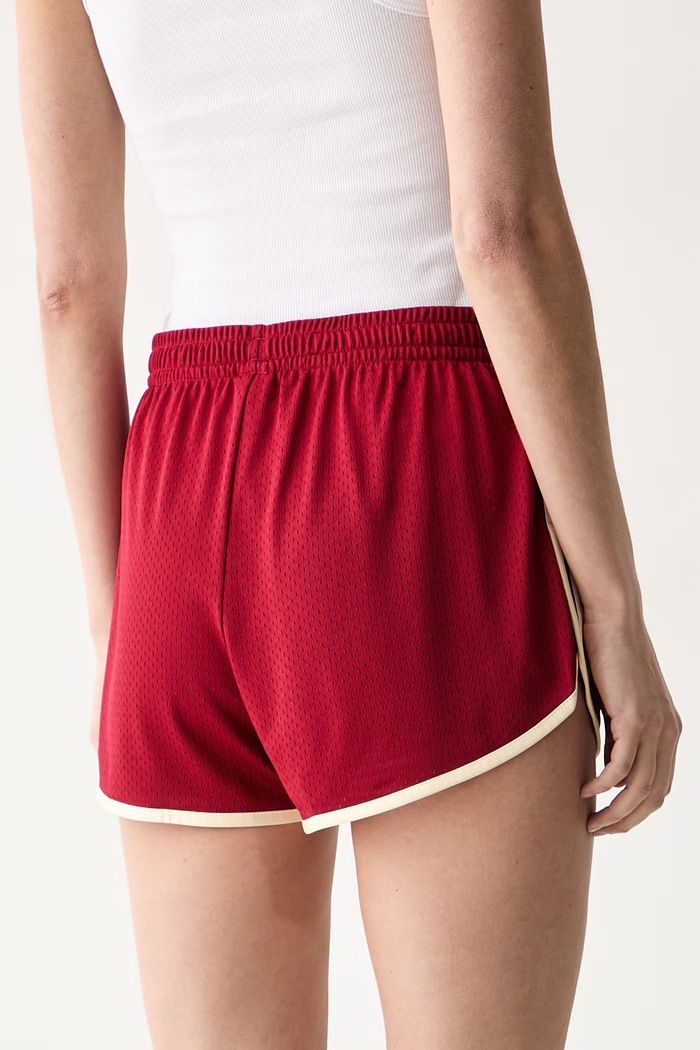 Odzież adidas Originals szorty dresowe damskie KS9858 czerwony