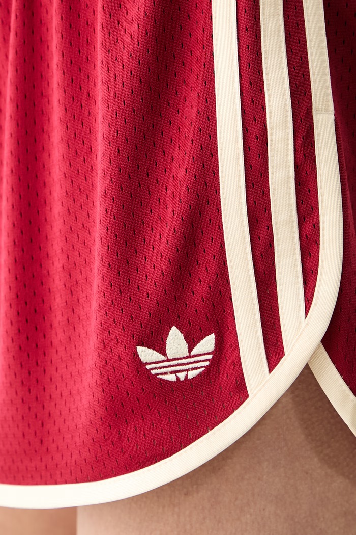 adidas Originals szorty dresowe damskie czerwony KS9858