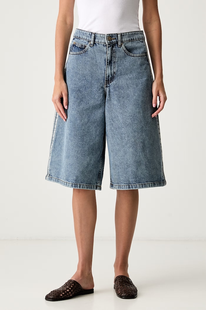adidas Originals bermuda hlače ženske denim modra KQ6478